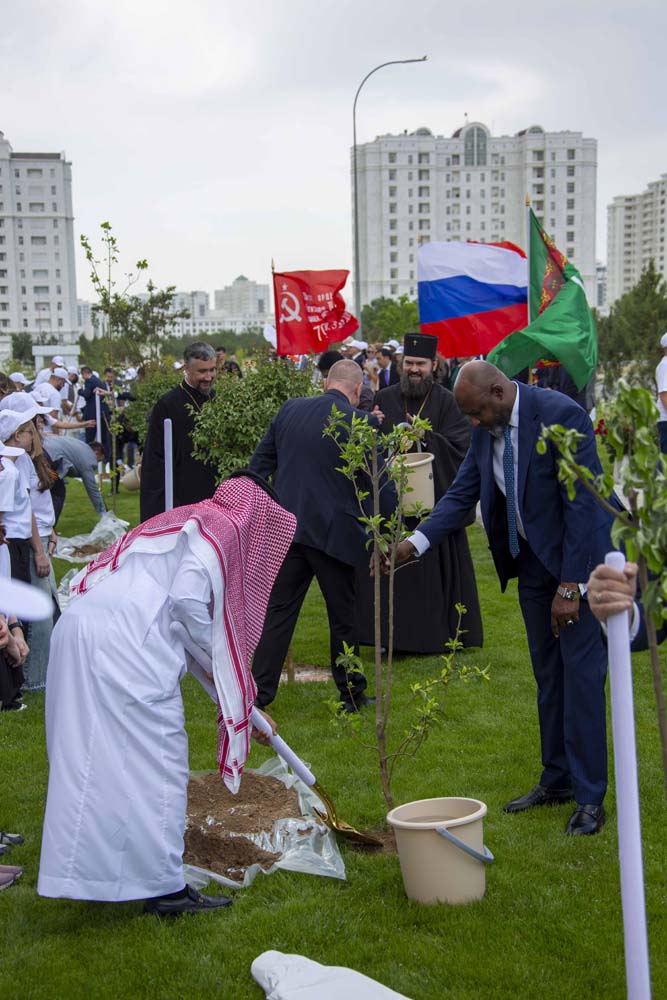 В Ашхабаде появилась Аллея в память о героях войны